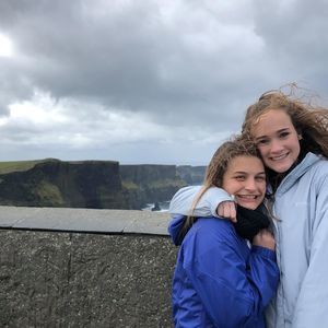 Meet your Posher, Aja